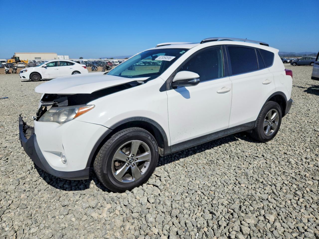2015 TOYOTA RAV4 XLE | JTMWFREV5FJ041616 | UPCARS