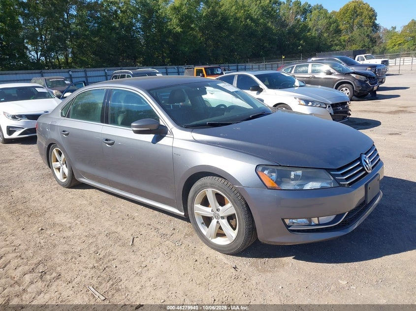 2015 VOLKSWAGEN PASSAT 1.8T LIMITED EDITION | 1VWAT7A37FC105412 | UPCARS