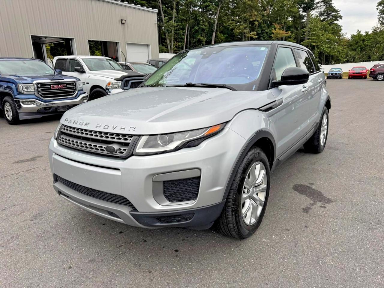 2017 LAND ROVER RANGEROVER SE | SALVP2BG8HH255265 | UPCARS