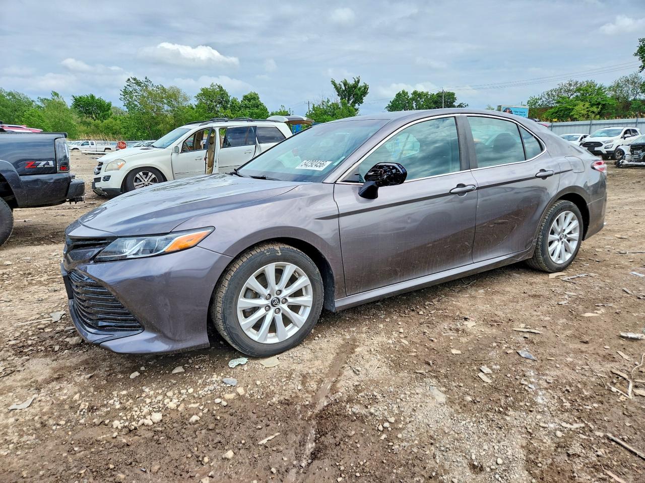 2018 TOYOTA CAMRY LE | 4T1B11HK1JU107789 | UPCARS