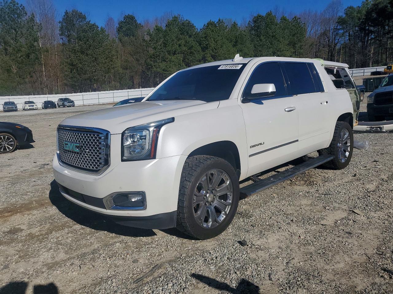 2017 GMC YUKON XL DENALI | 1GKS1HKJXHR386030 | UPCARS