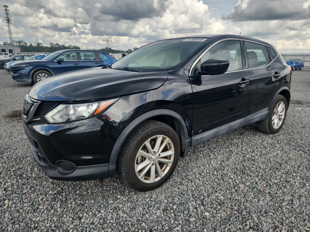 2018 NISSAN ROGUE S | JN1BJ1CP3JW163635 | UPCARS