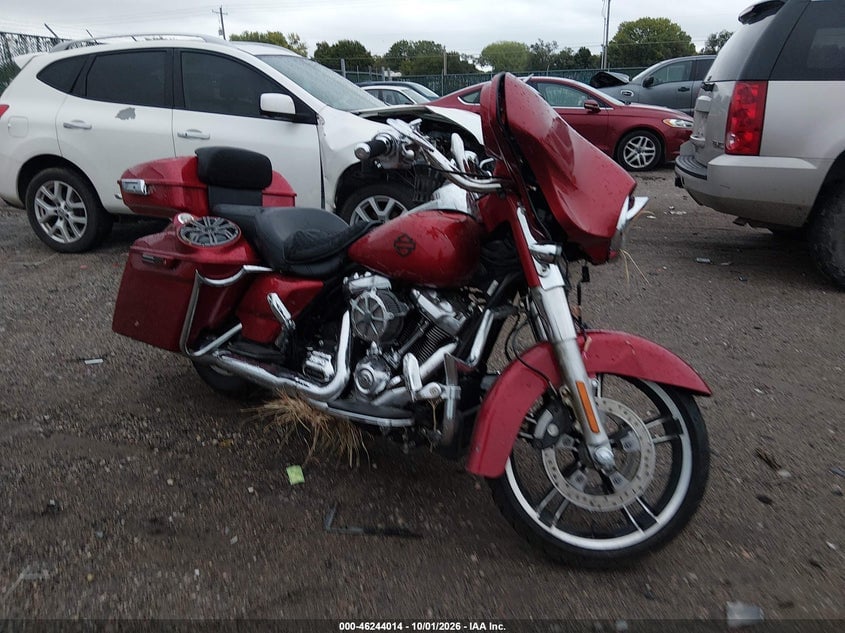 2018 HARLEY-DAVIDSON FLHX STREET GLIDE | 1HD1KBC15JB621043 | UPCARS