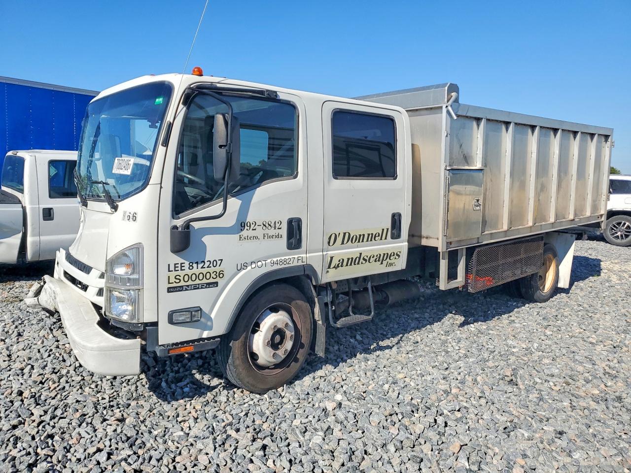 2019 ISUZU NPR CHIPPER TRUCK | 54DC4J1B4KS809415 | UPCARS