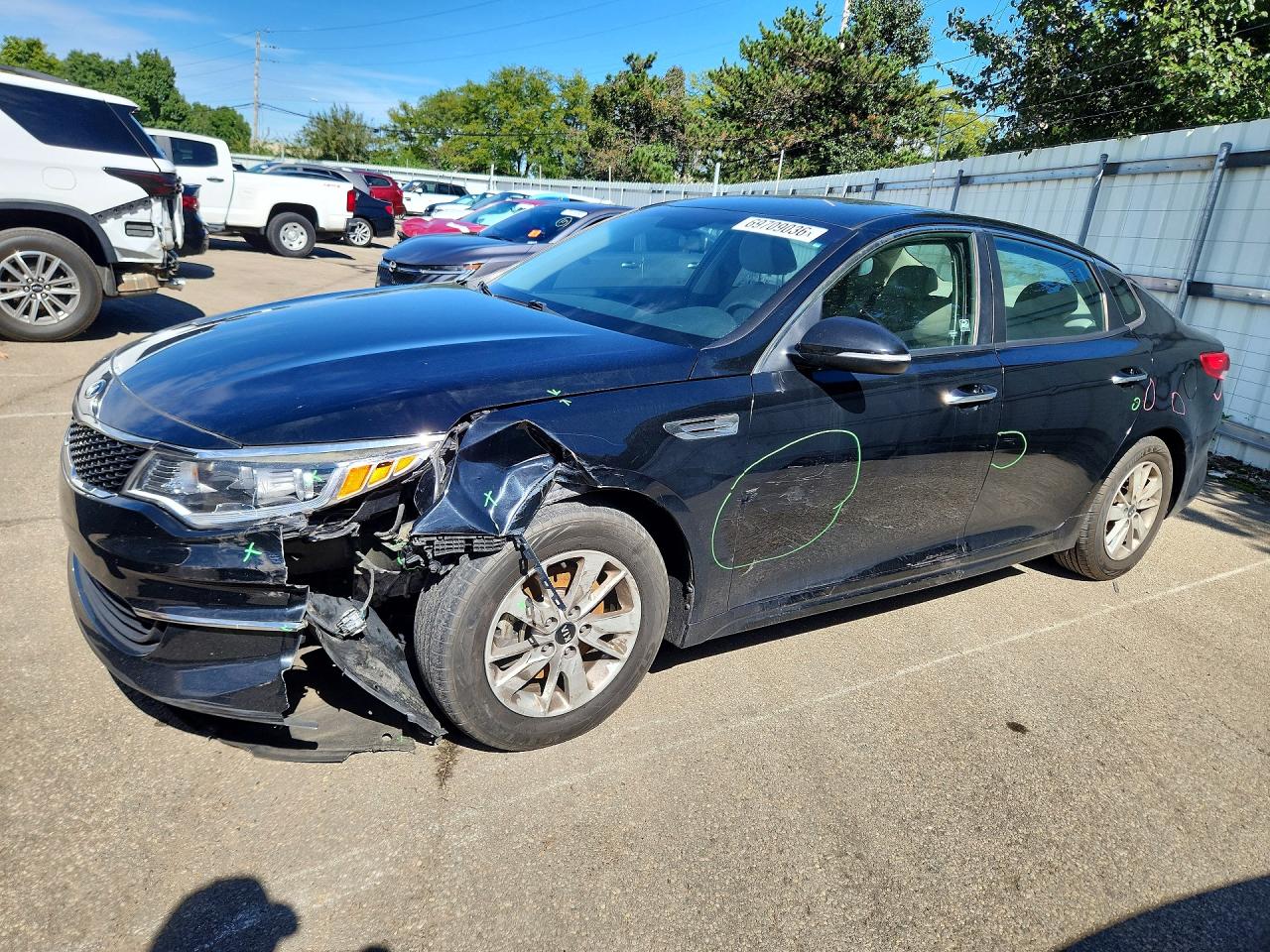 2016 KIA OPTIMA LX | 5XXGT4L31GG113760 | UPCARS