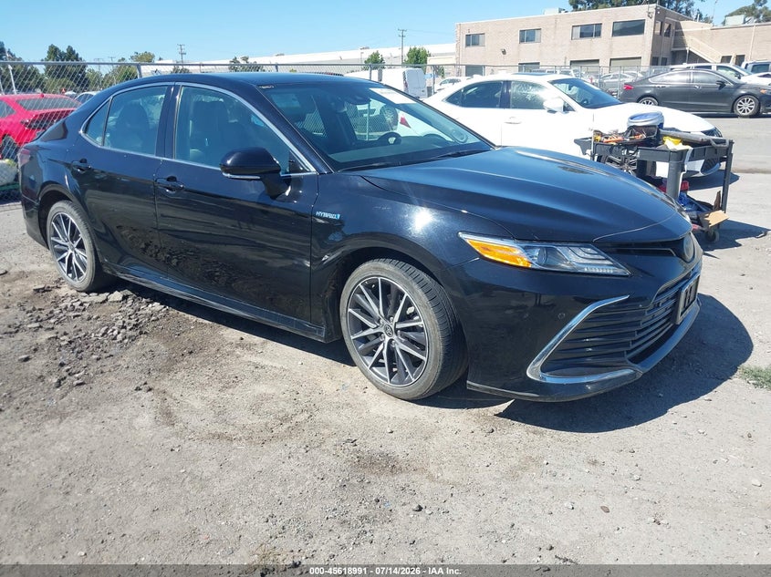 2021 TOYOTA CAMRY XLE HYBRID | 4T1F31AK9MU021723 | UPCARS