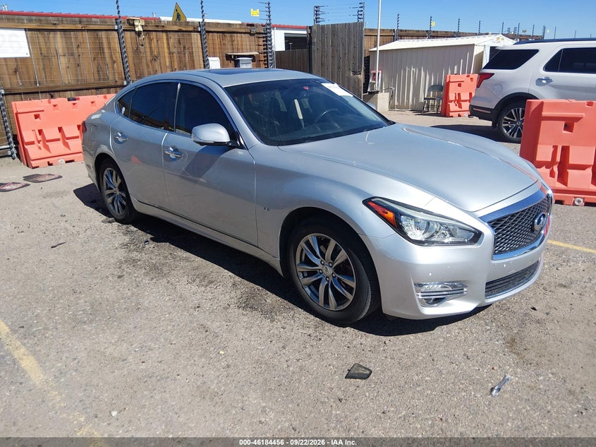 2019 INFINITI Q70 3.7X LUXE | JN1BY1ARXKM580067 | UPCARS