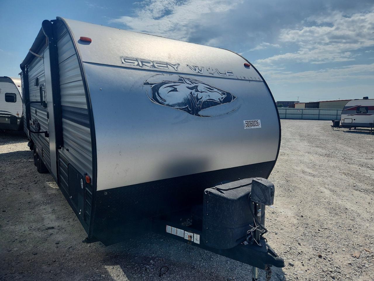 2019 FOREST RIVER GREY WOLF CAMPER | 4X4TCKC23KK056173 | UPCARS