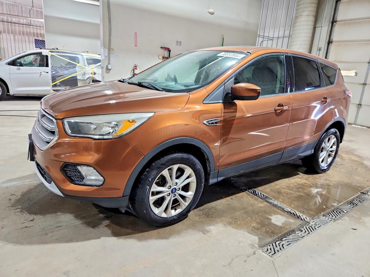 2017 FORD ESCAPE SE | 1FMCU9G99HUB04688 | UPCARS