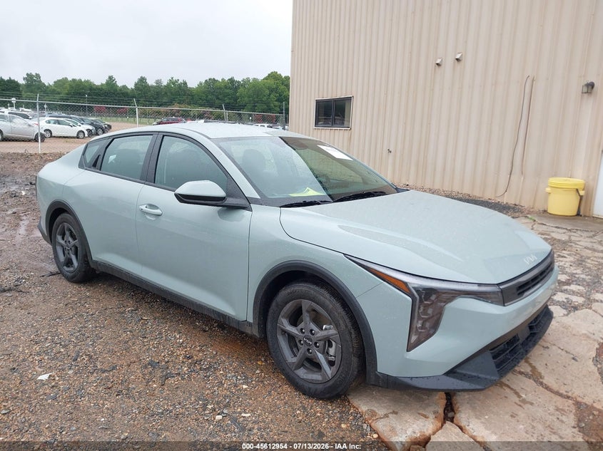 2026 KIA K4 LXS | 3KPFT4DE8TE350678 | UPCARS