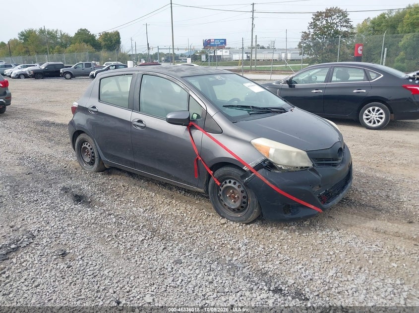 2013 TOYOTA YARIS LE | JTDKTUD34DD543989 | UPCARS