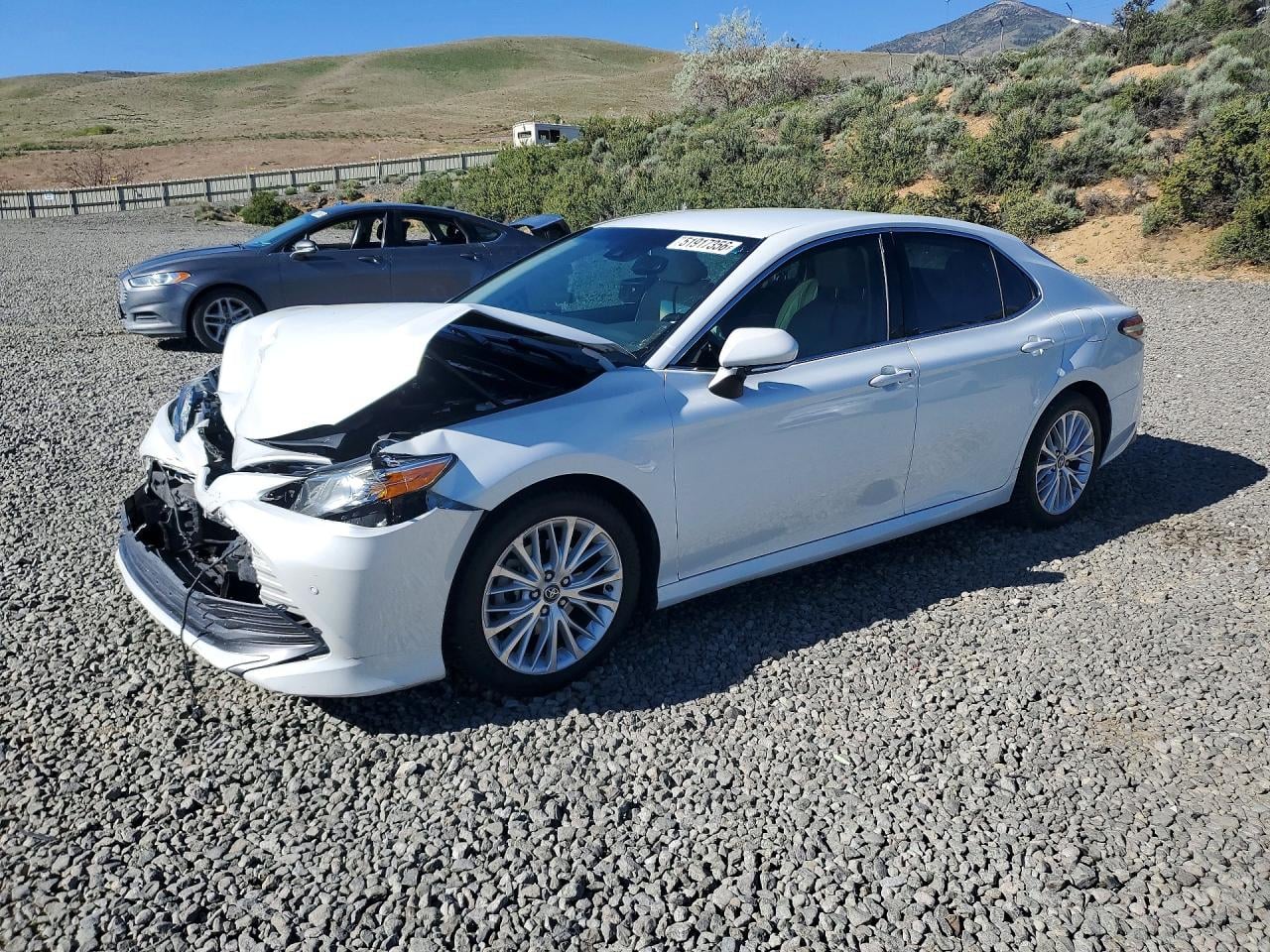 2018 TOYOTA CAMRY XLE | 4T1B11HKXJU645634 | UPCARS