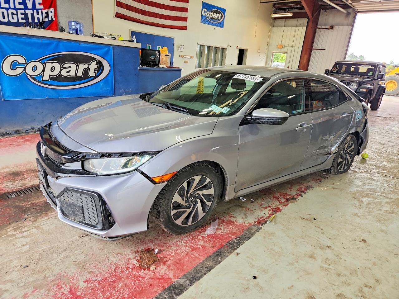 2018 HONDA CIVIC LX | SHHFK7H32JU414135 | UPCARS