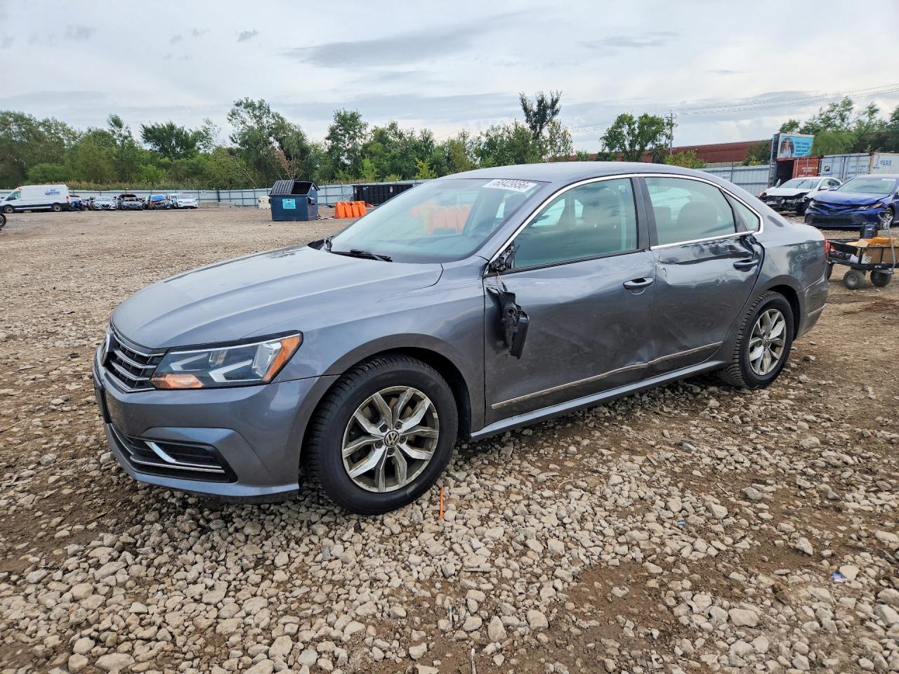 2017 VOLKSWAGEN PASSAT S | 1VWAT7A33HC029416 | UPCARS