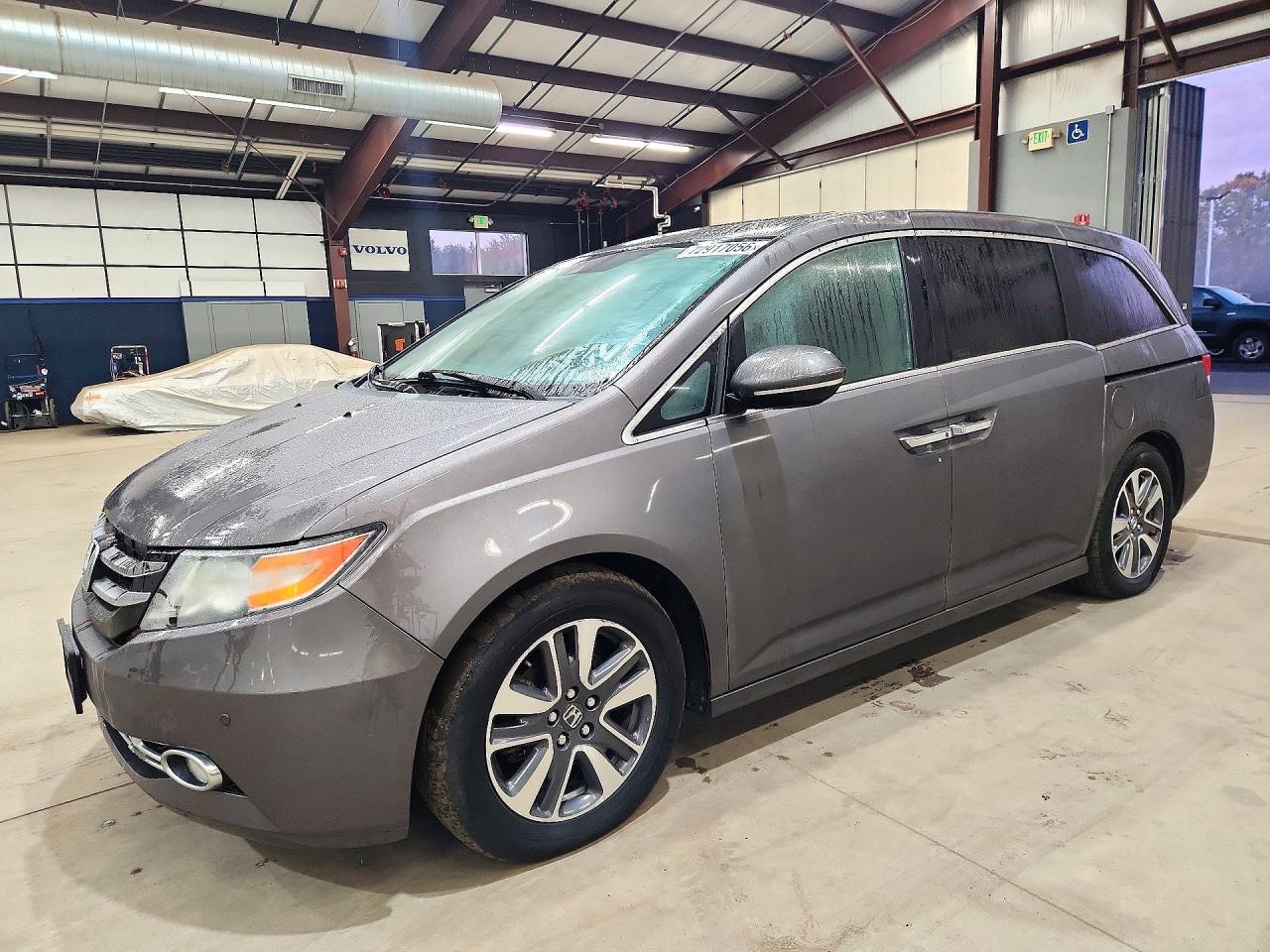 2016 HONDA ODYSSEY TOURING | 5FNRL5H94GB041662 | UPCARS