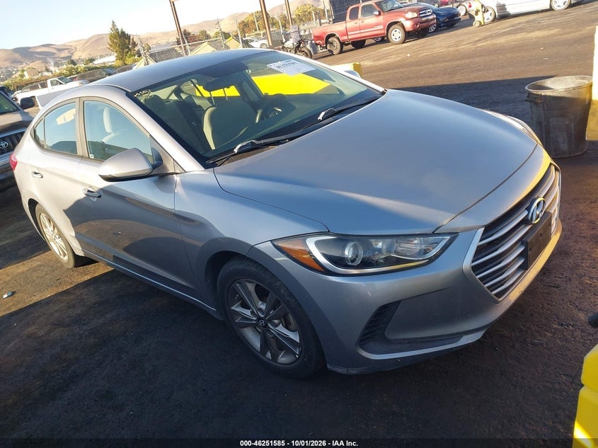 2017 HYUNDAI ELANTRA SE | 5NPD84LF5HH170676 | UPCARS