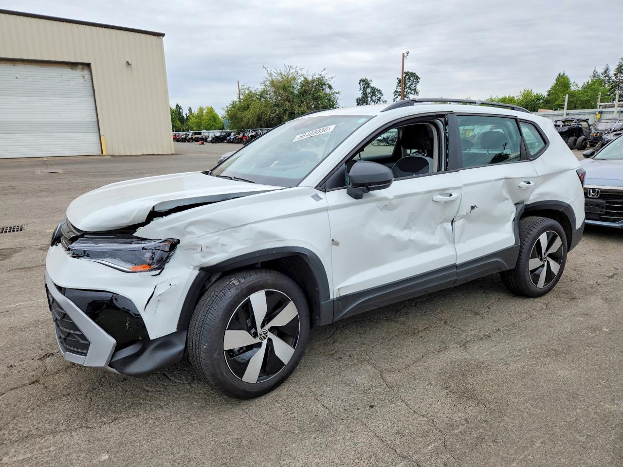 2025 VOLKSWAGEN ALL OTHER S | 3VV8C7B28SM036828 | UPCARS