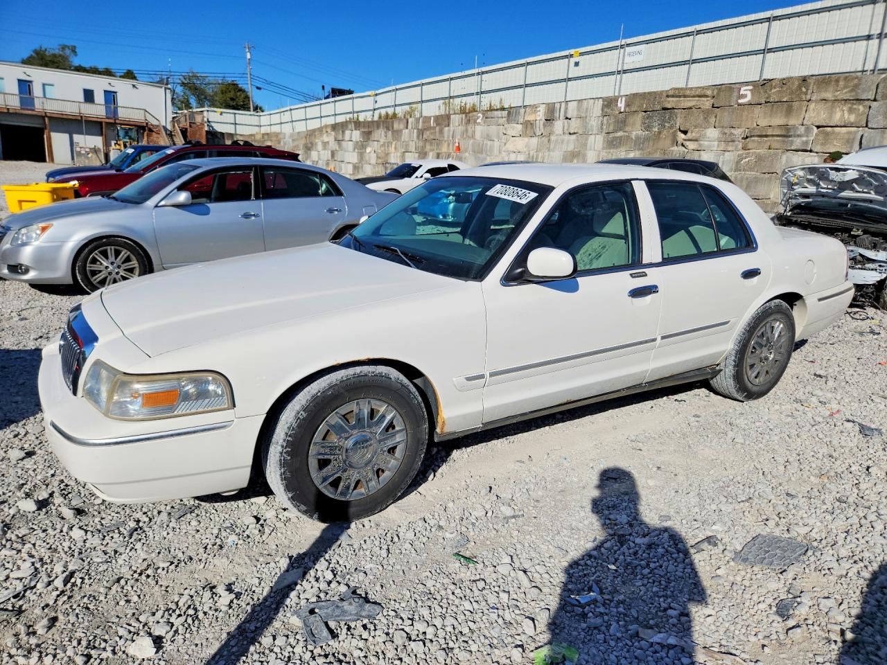2008 MERCURY GRMARQUIS GS | 2MEFM74V88X600578 | UPCARS