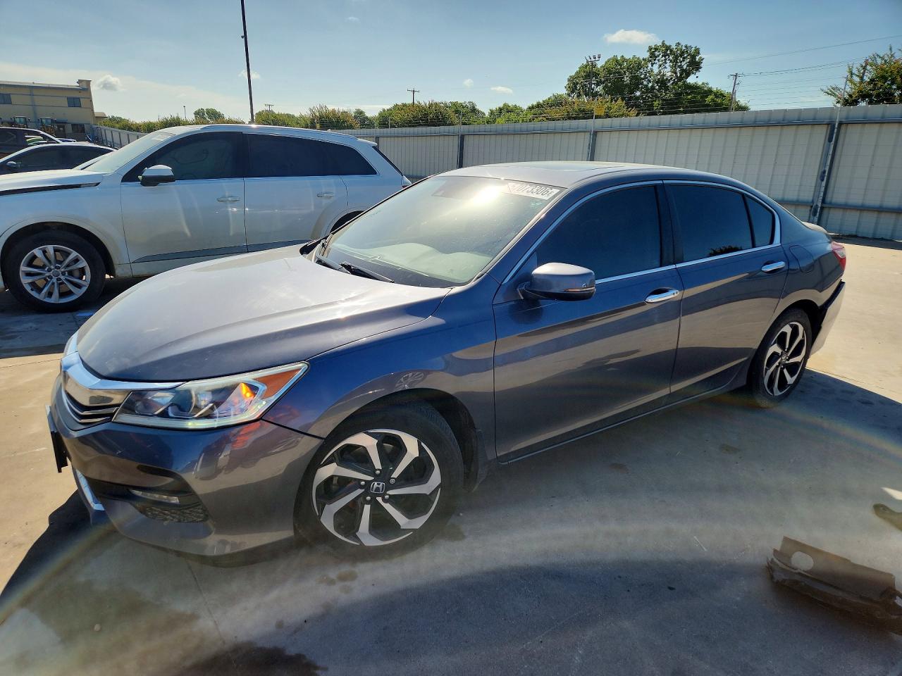 2017 HONDA ACCORD EXL | 1HGCR2F9XHA168109 | UPCARS
