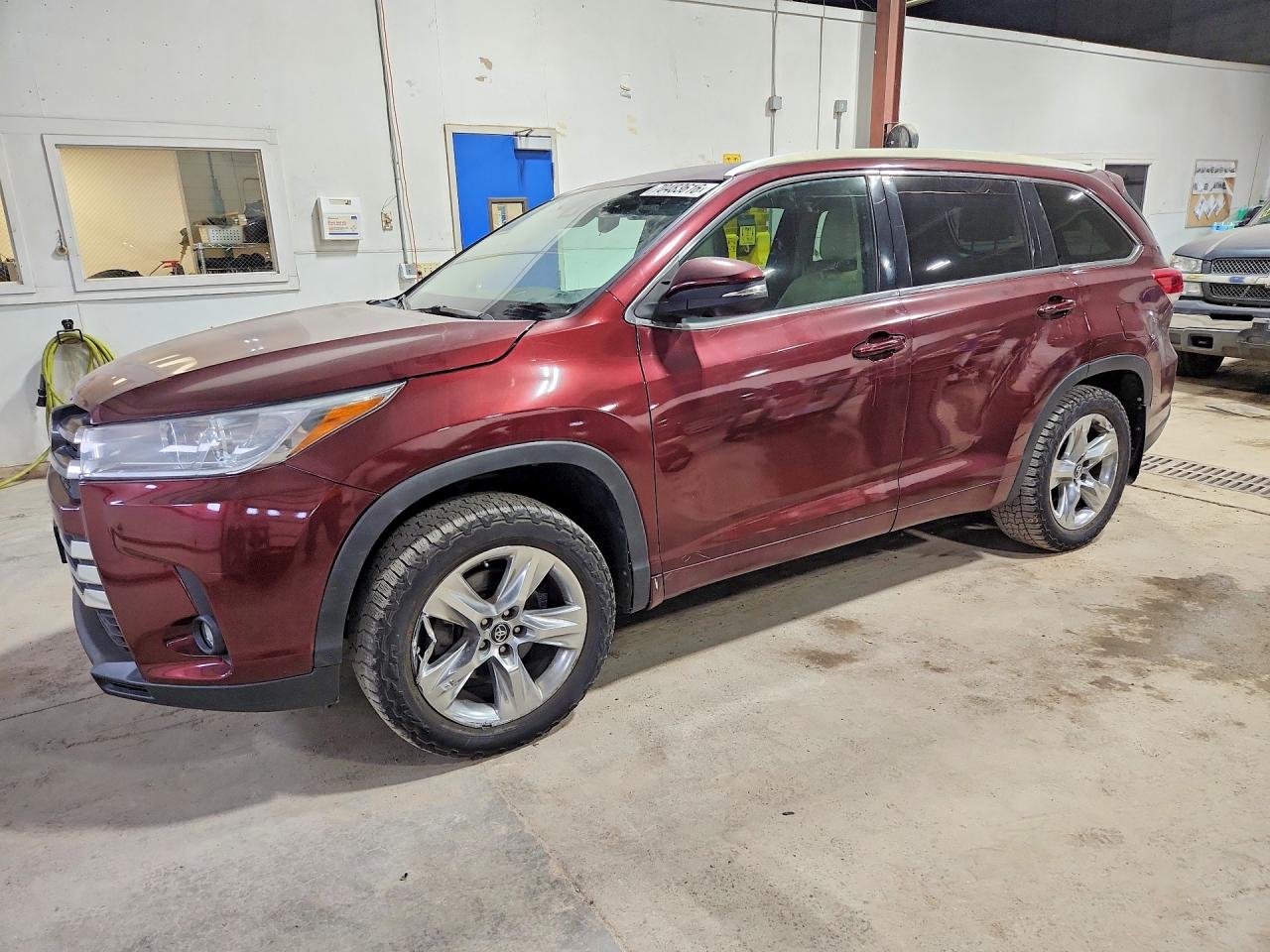 2019 TOYOTA HIGHLANDER LIMITED | 5TDDZRFH6KS958374 | UPCARS