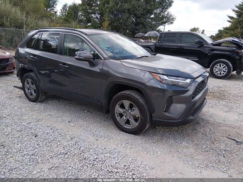 2024 TOYOTA RAV4 XLE | 2T3W1RFV8RC260199 | UPCARS