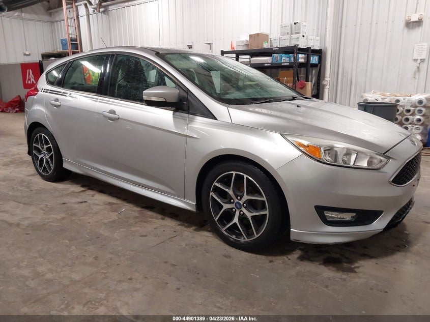 2016 FORD FOCU SE | 1FADP3K26GL369893 | UPCARS