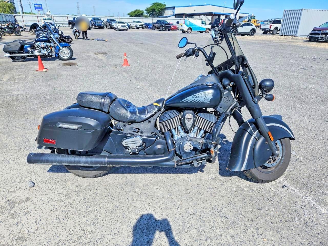 2017 INDIAN MOTORCYCLE CO. MOTORCYCLE DARK HORSE | 56KCCDAA4H3342476 | UPCARS