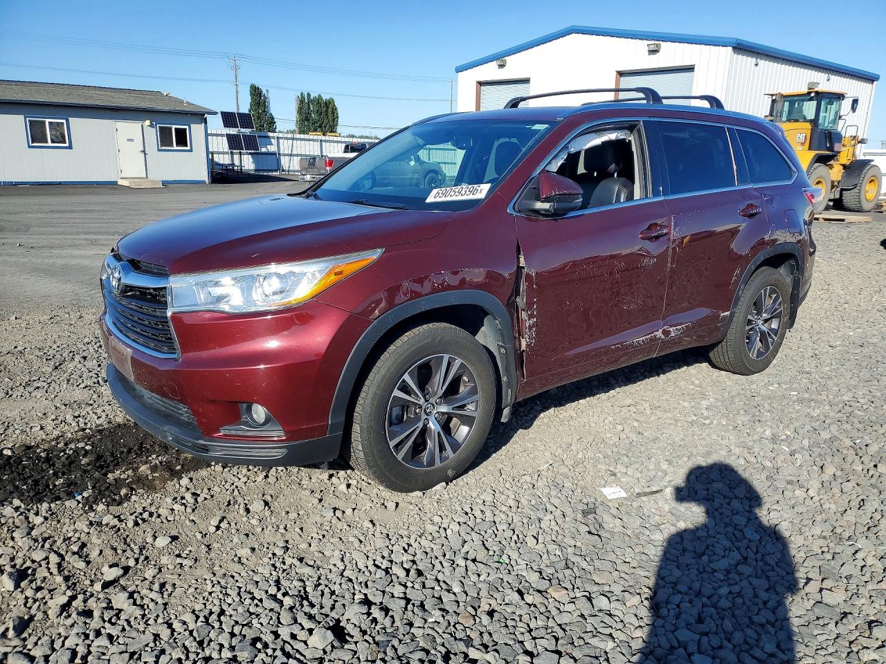 2016 TOYOTA HIGHLANDER XLE | 5TDJKRFH9GS296501 | UPCARS
