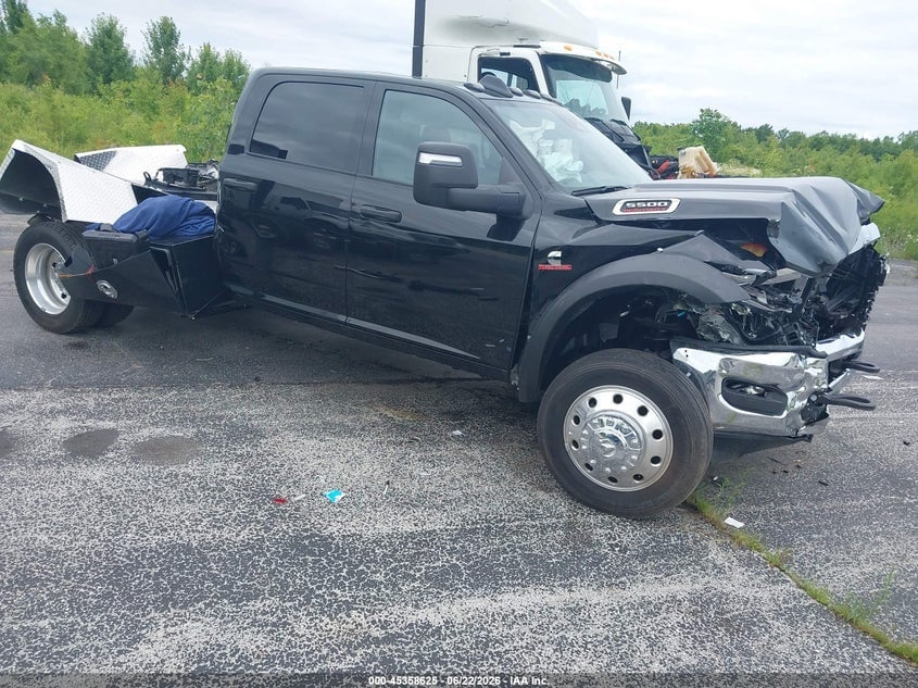 2026 RAM 5500 CHASSIS TRADESMAN/BIG HORN | 3C7WRNEL4TG179811 | UPCARS