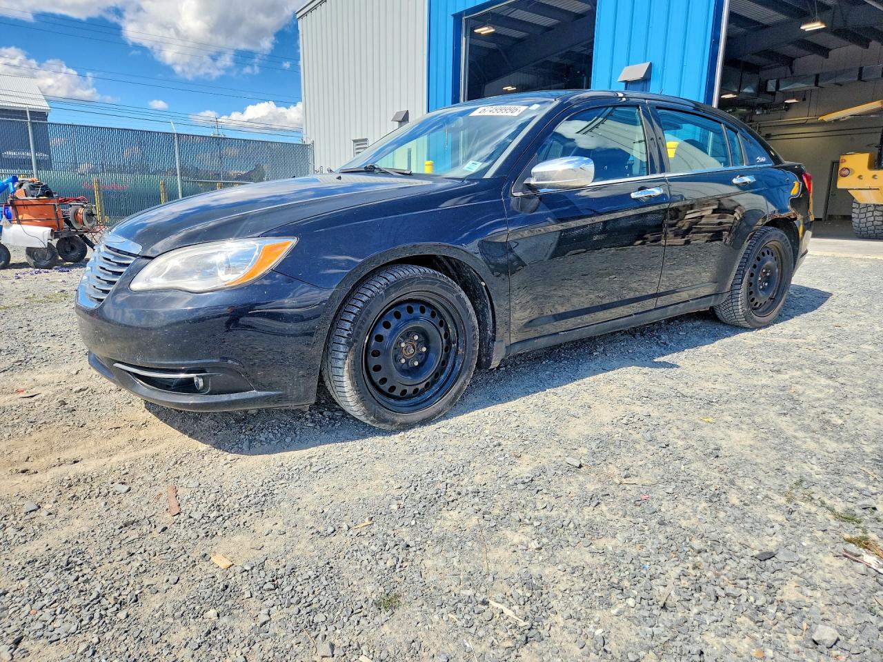 2013 CHRYSLER 200 LIMITED | 1C3CCBCG8DN667369 | UPCARS