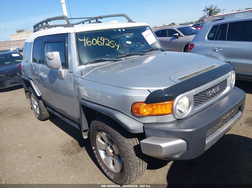 2007 TOYOTA FJ CRUISER | JTEBU11FX70013625 | UPCARS