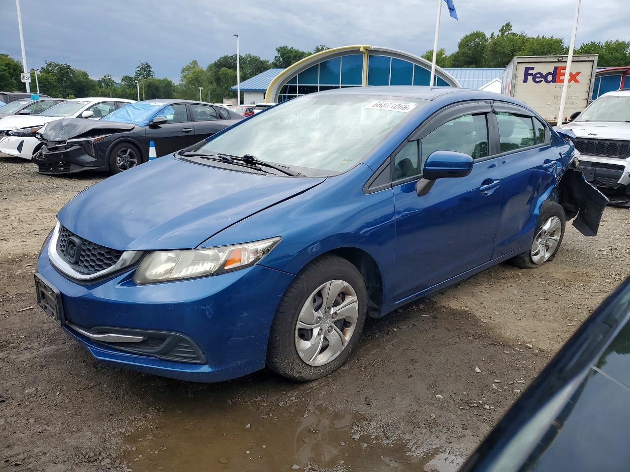 2014 HONDA CIVIC LX | 2HGFB2F56EH519660 | UPCARS