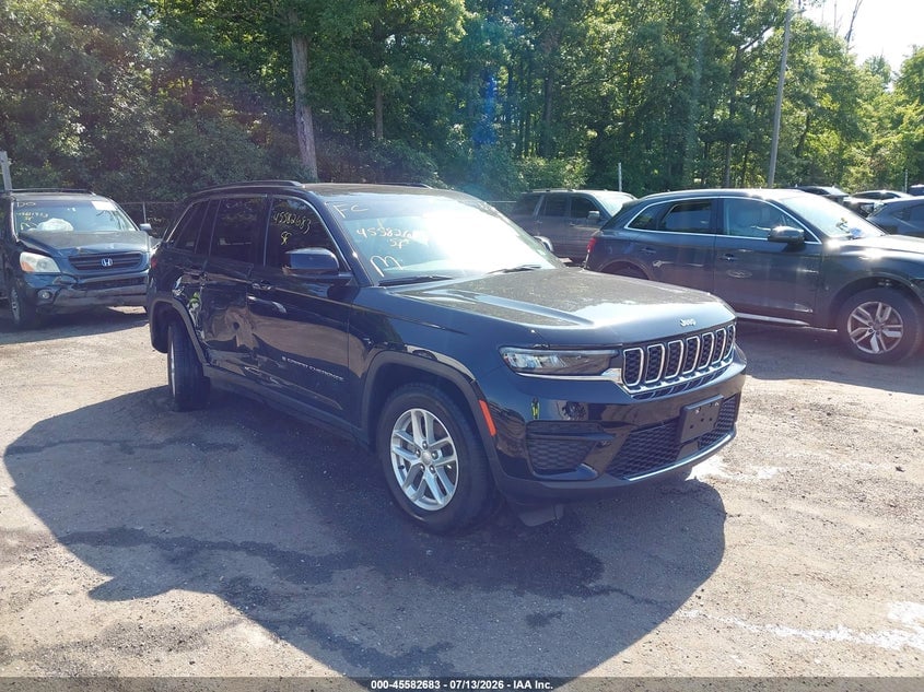 2024 JEEP GRAND CHEROKEE LAREDO X 4X4 | 1C4RJHAG3RC701660 | UPCARS
