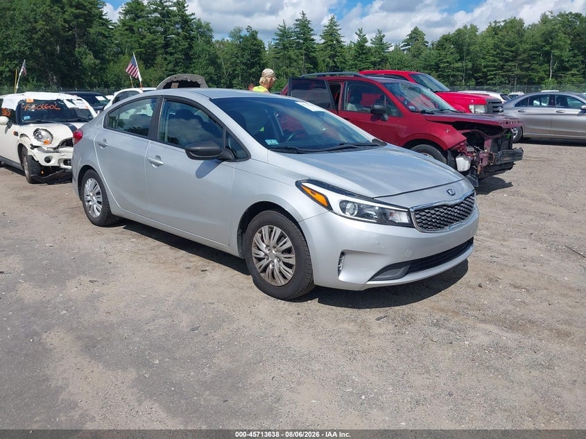 2017 KIA FORTE LX | 3KPFK4A70HE124070 | UPCARS