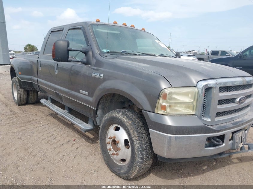 2005 FORD F-350 LARIAT/XL/XLT | 1FTWW33P85ED32507 | UPCARS