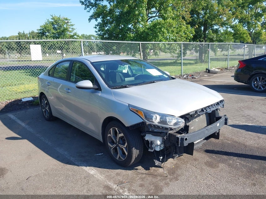 2021 KIA FORTE LXS | 3KPF24AD6ME326556 | UPCARS