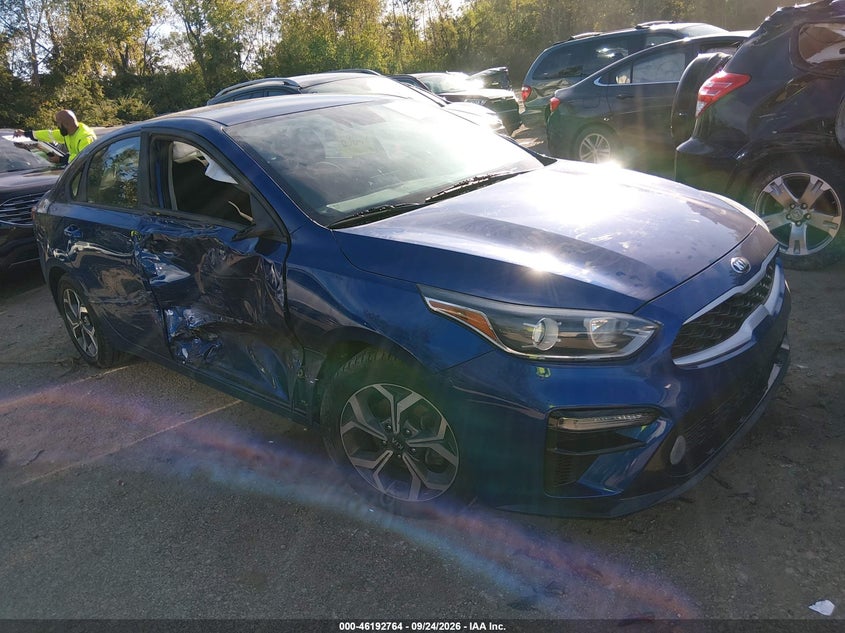 2019 KIA FORTE LXS | 3KPF24AD3KE125081 | UPCARS
