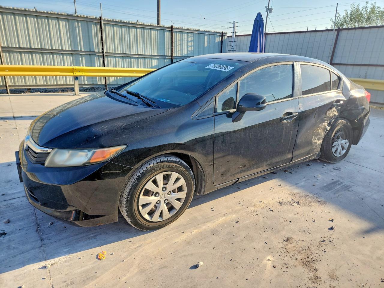 2012 HONDA CIVIC LX | 19XFB2F5XCE303429 | UPCARS