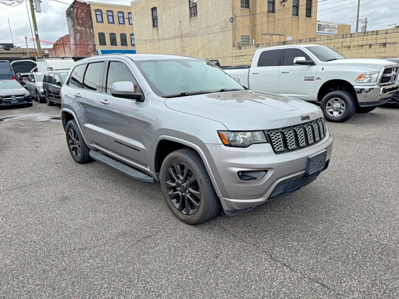 2018 JEEP CHEROKEE LAREDO | 1C4RJFAG4JC211706 | UPCARS