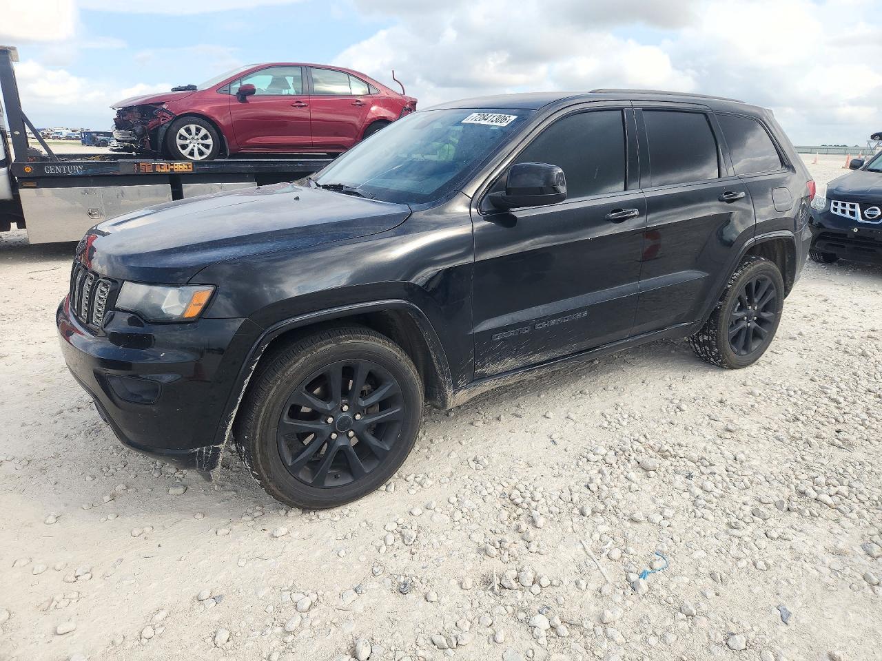 2018 JEEP GRAND CHER LAREDO | 1C4RJFAGXJC123758 | UPCARS