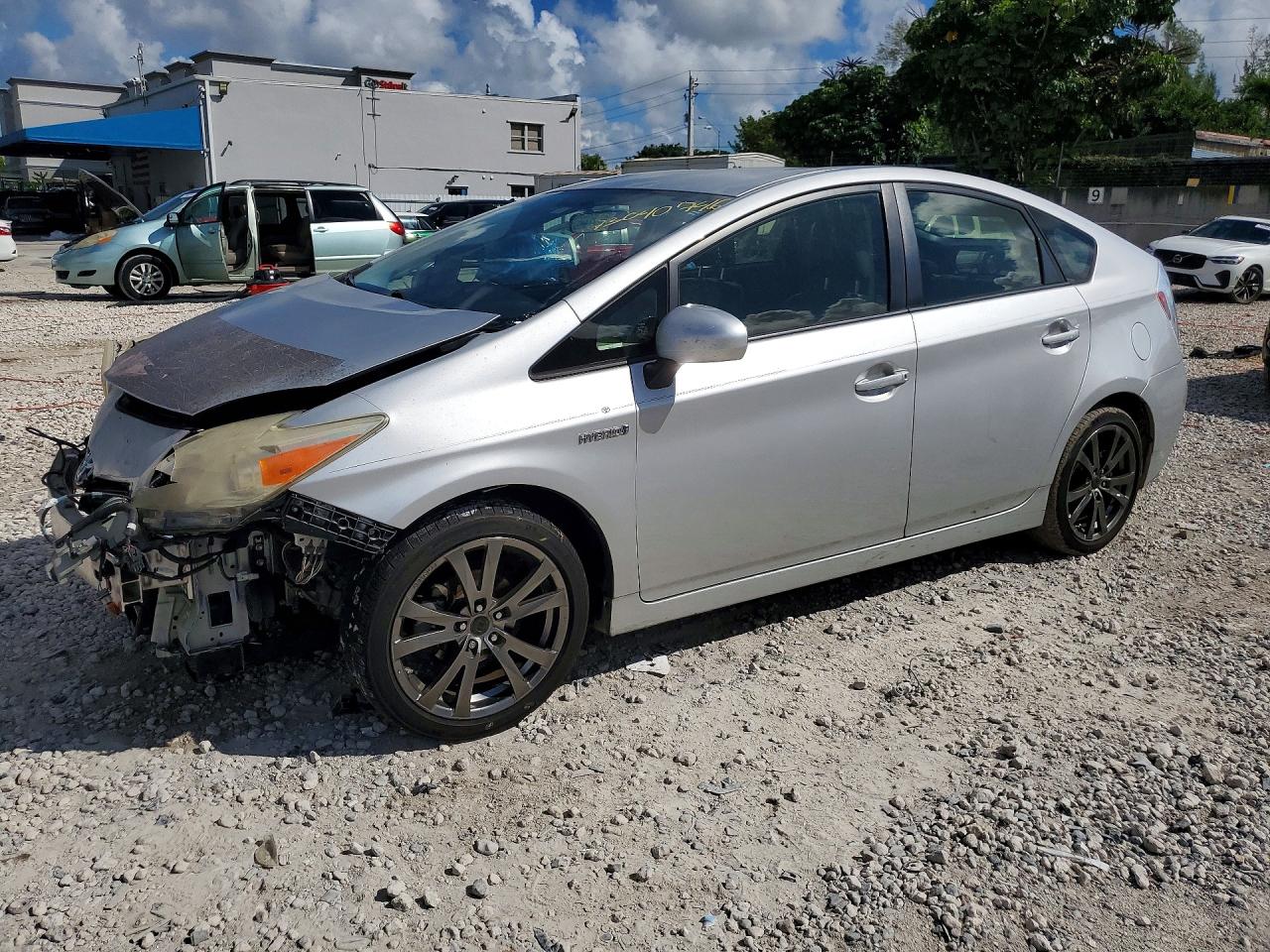 2013 TOYOTA PRIUS THREE | JTDKN3DU0D5545987 | UPCARS