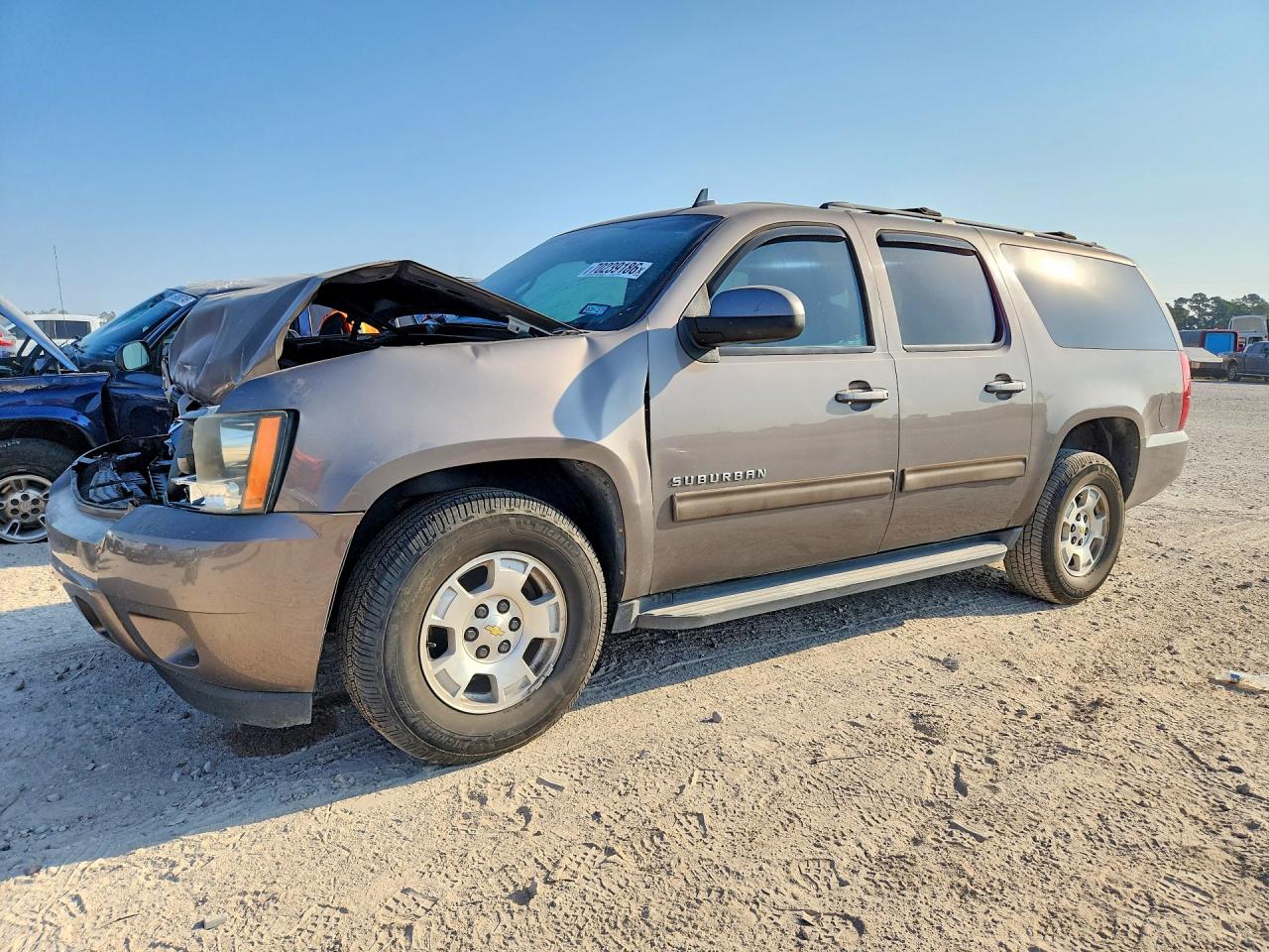 2014 CHEVROLET SUBURBAN C1500 LS | 1GNSCHE0XER230310 | UPCARS