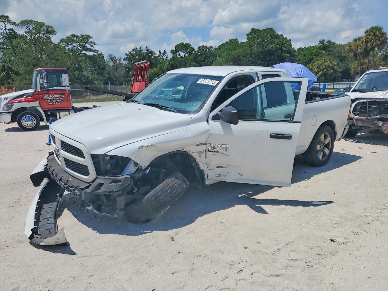 2019 RAM 1500 TRADESMAN | 1C6RR6FT0KS528461 | UPCARS