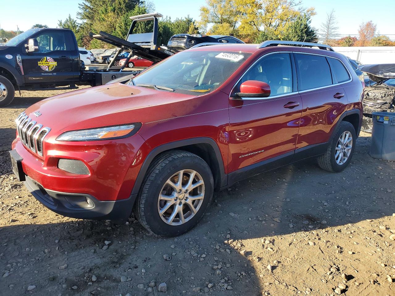 2015 JEEP CHEROKEE LATITUDE | 1C4PJMCS4FW529392 | UPCARS