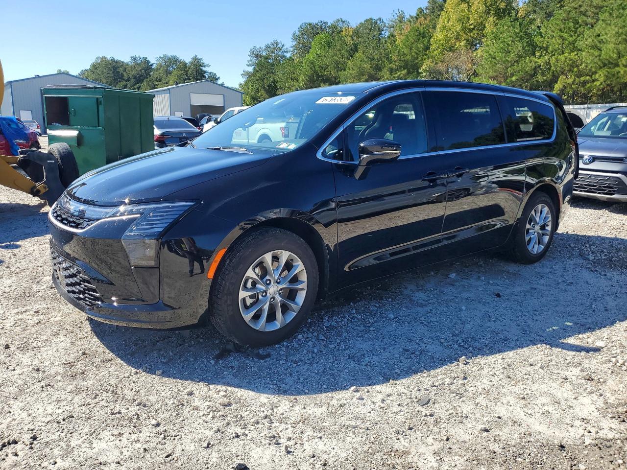 2027 CHRYSLER PACIFICA LIMITED | 2C4RC1GG2VR554029 | UPCARS