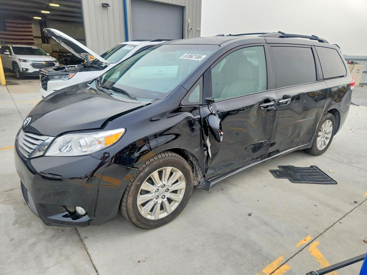 2014 TOYOTA SIENNA LIMITED 7-PASSENGER | 5TDDK3DC6ES072021 | UPCARS