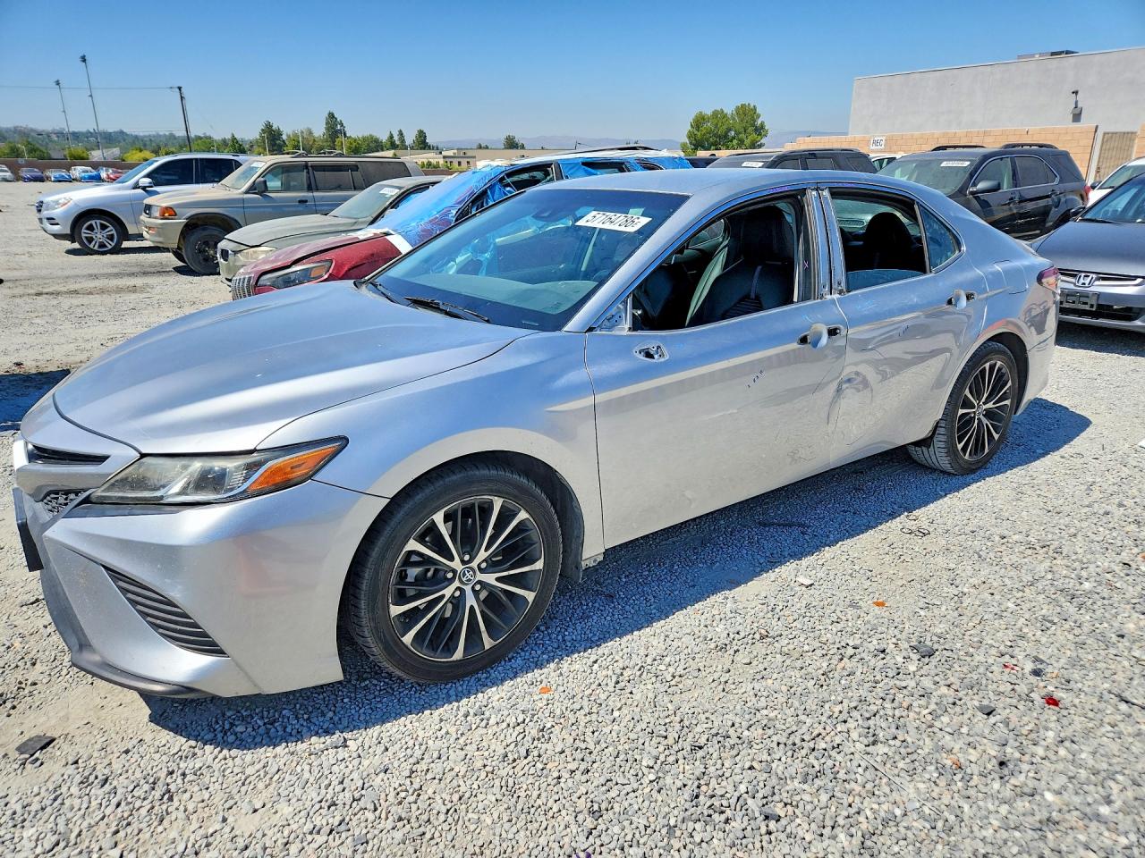 2018 TOYOTA CAMRY SE | 4T1B11HK7JU611747 | UPCARS