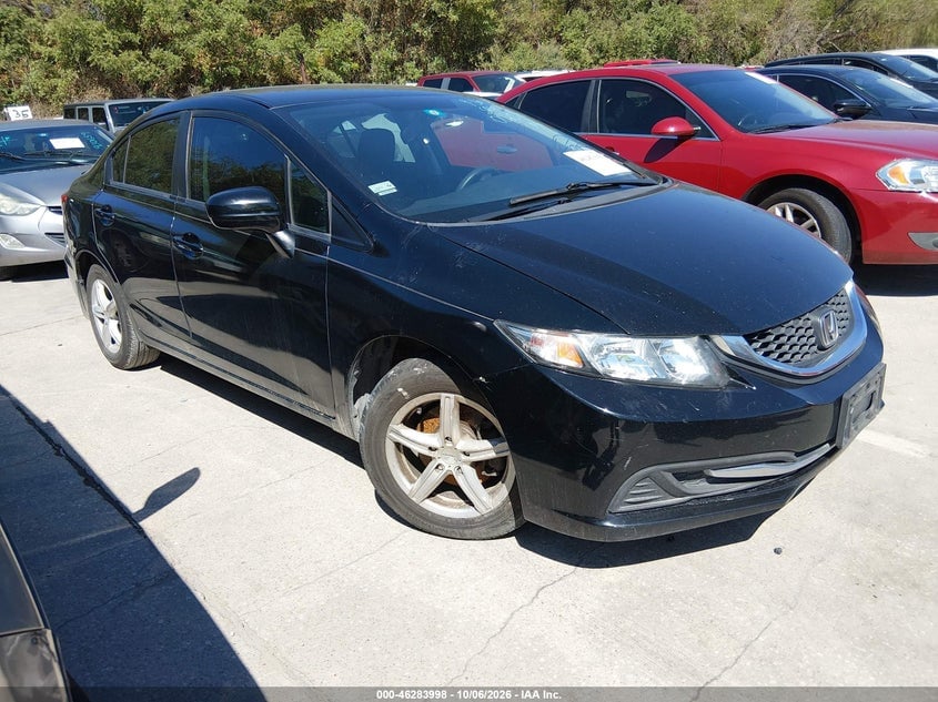 2015 HONDA CIVIC LX | 19XFB2F53FE002070 | UPCARS