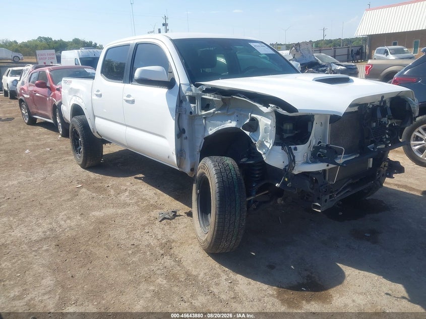 2018 TOYOTA TACOMA TRD SPORT | 5TFCZ5AN2JX131126 | UPCARS