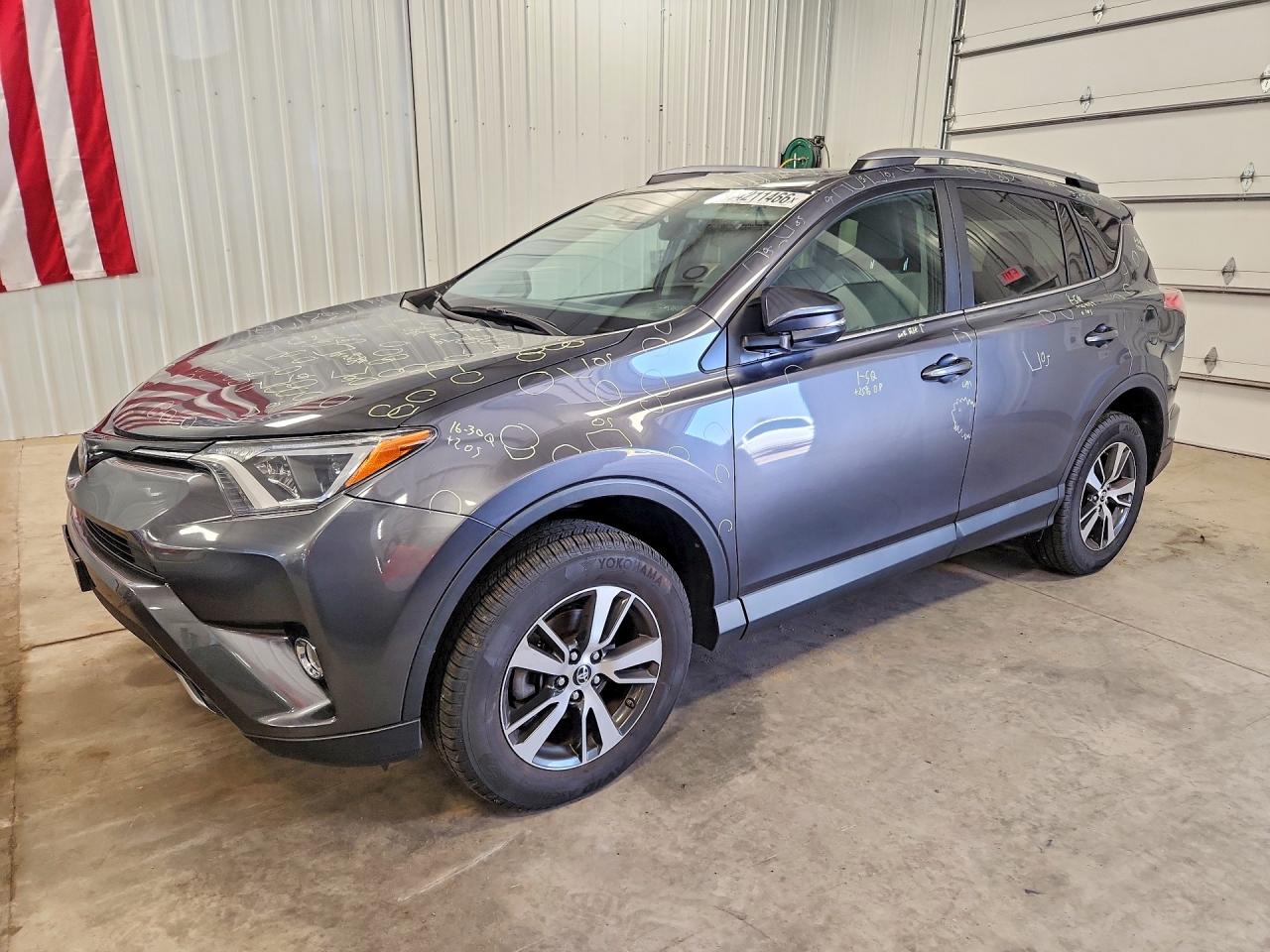 2018 TOYOTA RAV4 XLE | 2T3RFREV9JW845604 | UPCARS